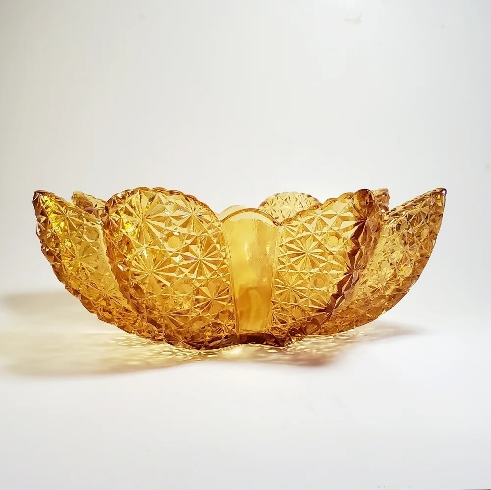 VINTAGE - L.G. Wright's Daisy & Buttons Diamond Amber Bowl Rare Find EUC